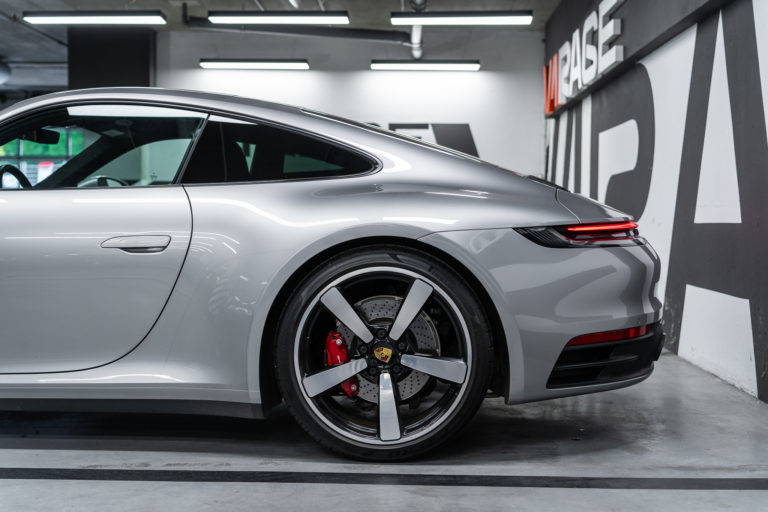 911 Carrera 4S Srebrna_web-4