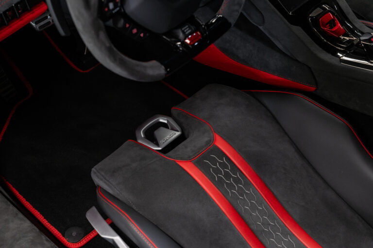 20250129-Lamborghini-Huracan-web-037