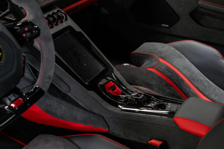 20250129-Lamborghini-Huracan-web-040