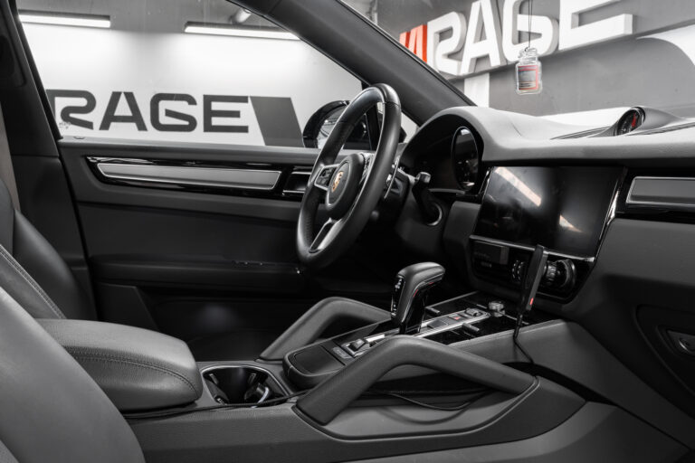 20250222-Porsche-Cayenne-web-018