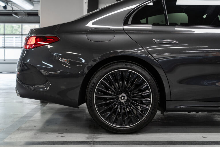 20250311-Mercedes-E-klasa-web-015