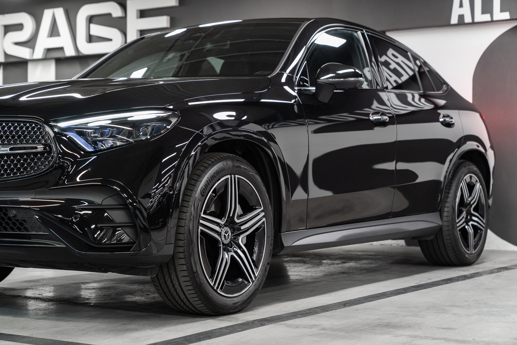 20250709-GLC-coupe-czarne-004