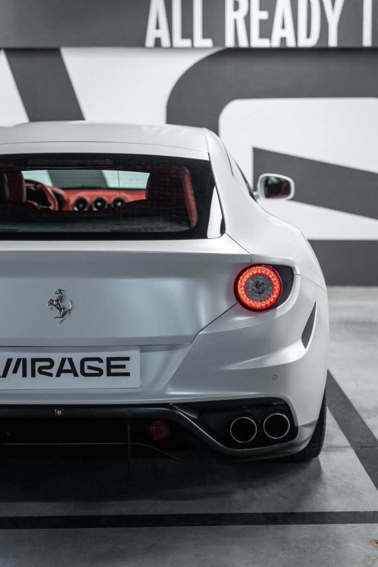 Ferrari Lusso_web-12