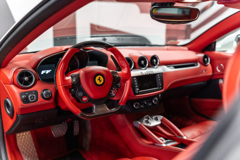 Ferrari Lusso_web-14