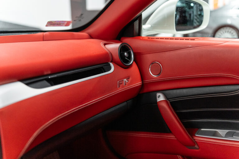 Ferrari Lusso_web-21