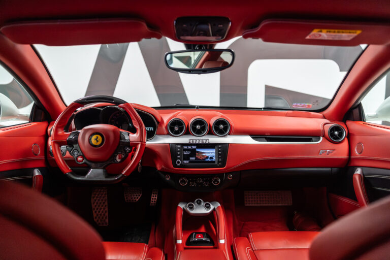 Ferrari Lusso_web-23