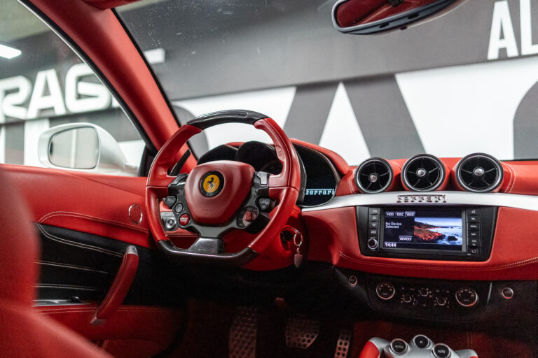 Ferrari Lusso_web-24