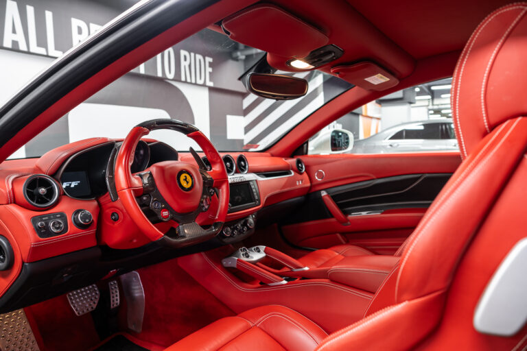 Ferrari Lusso_web-27