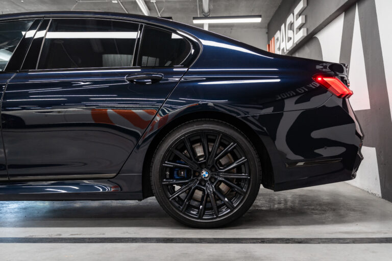 20250806-Bmw750d-006