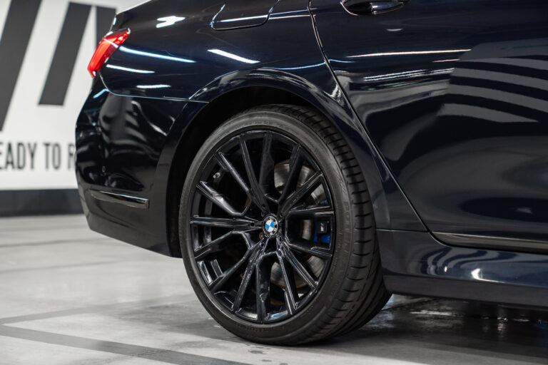 20250806-Bmw750d-021