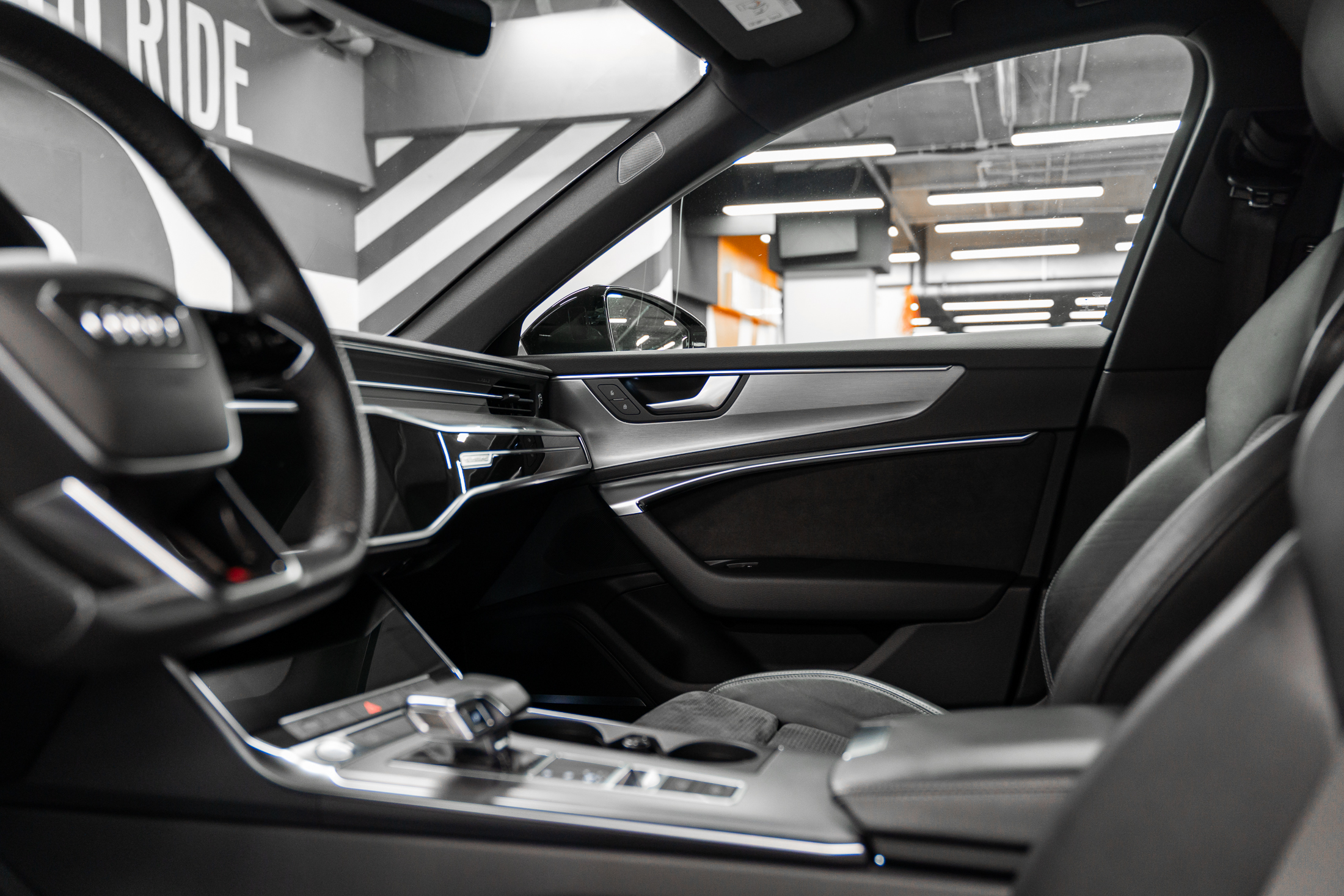 20250919-AudiA6-014