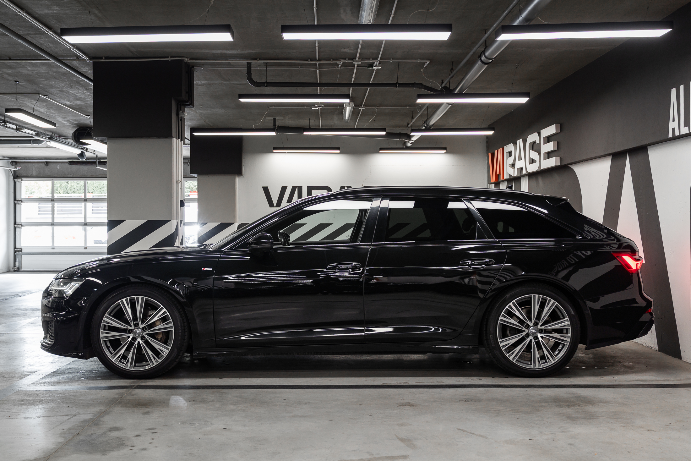 20250919-AudiA6-027