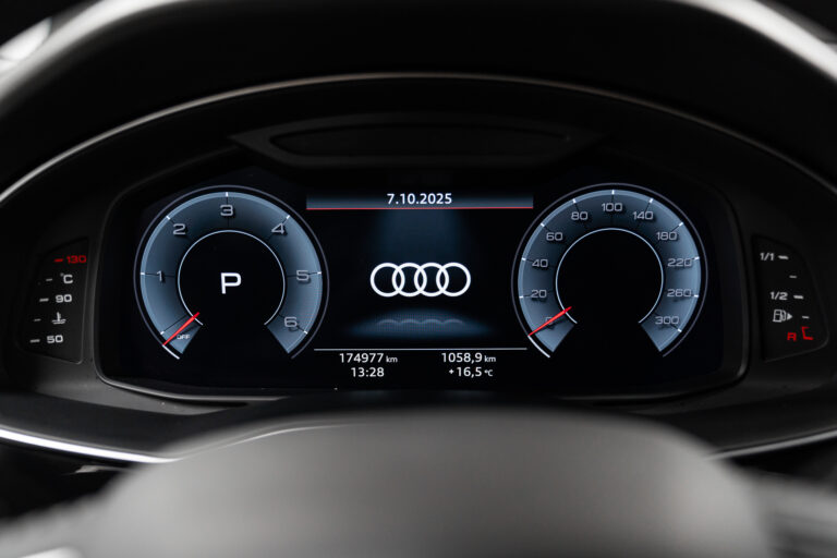 20251007-AudiQ7-023
