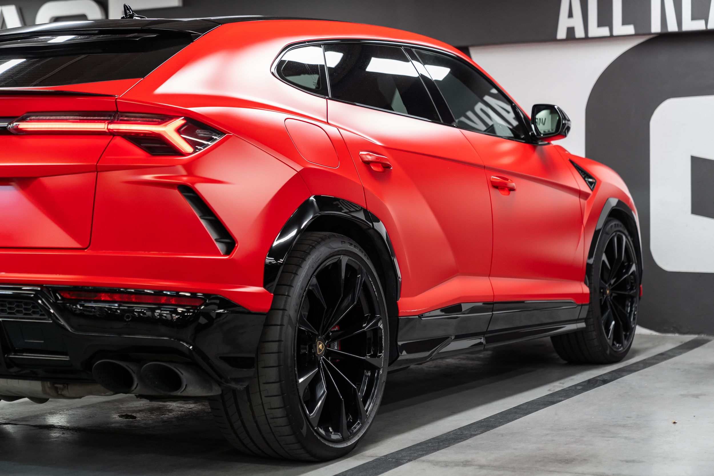 20251029-Lambo-Urus-015