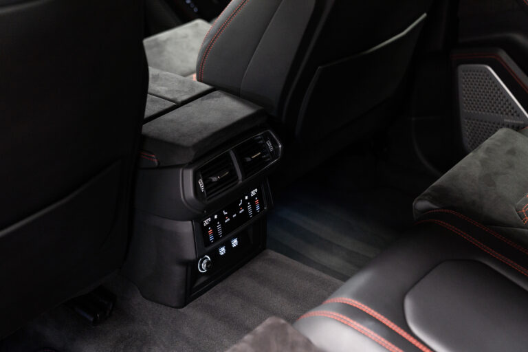 20251029-Lambo-Urus-035