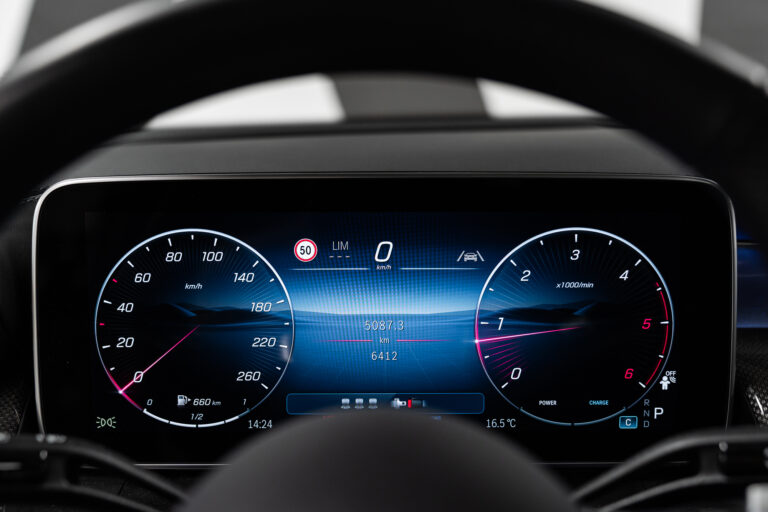 20251029-GLC-Coupe-022